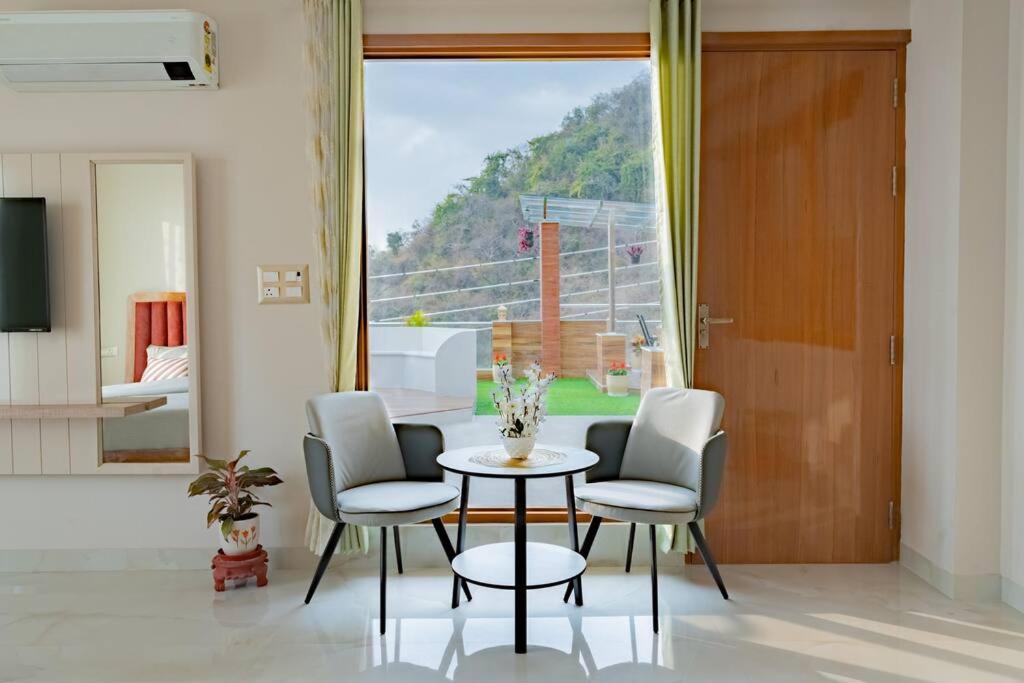 The Sage Villa - Luxury Homestay In Dehradun Esterno foto